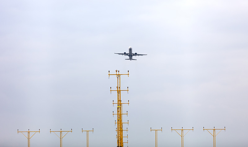 无人机经过中山空运门到门专线配送到澳大利亚弗里曼特尔