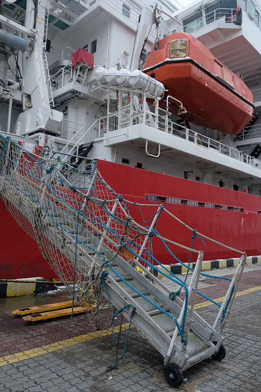 麦富迪狗粮使用中国北京空运物流专线送达澳大利亚格拉德斯通(Gladstone)