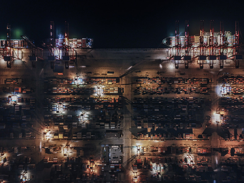 空调经过深圳国际海空联运高效送达阳光海岸 (Sunshine Coast)