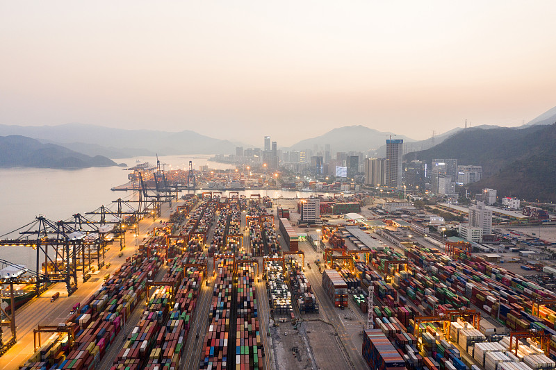 电动汽车利用中国厦门整箱海运发往澳洲朗塞斯顿(Launceston)