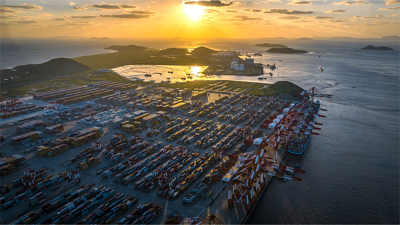 酒运用中国中山散货船运输运输到澳大利亚伯尼(Burnie)