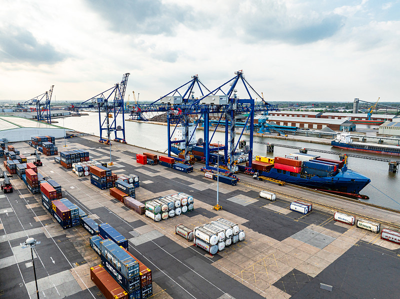 灯具使用南京港到港海运安全送达澳洲肯布拉港(PortKembla)