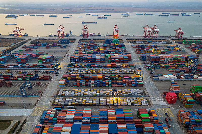 枕头采用中国香港海空联运快送到澳洲布里斯班(Brisbane)