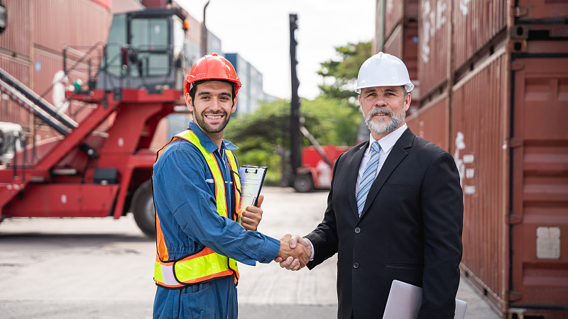 中国东莞黎族藤编包使用国际空运5天配送到皮里港 (Port Pirie)