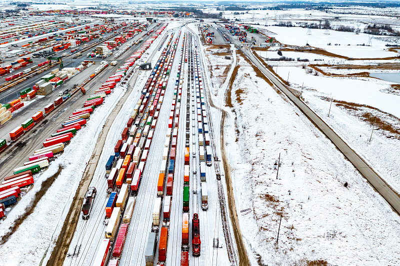 米家电磁炉借用深圳门到门空运送到澳洲麦凯