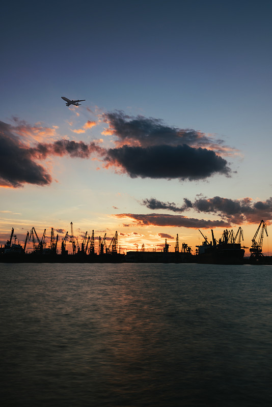 石灰借助深圳空运专线送达澳大利亚悉尼 石灰借助深圳空运专线送达澳大利亚悉尼