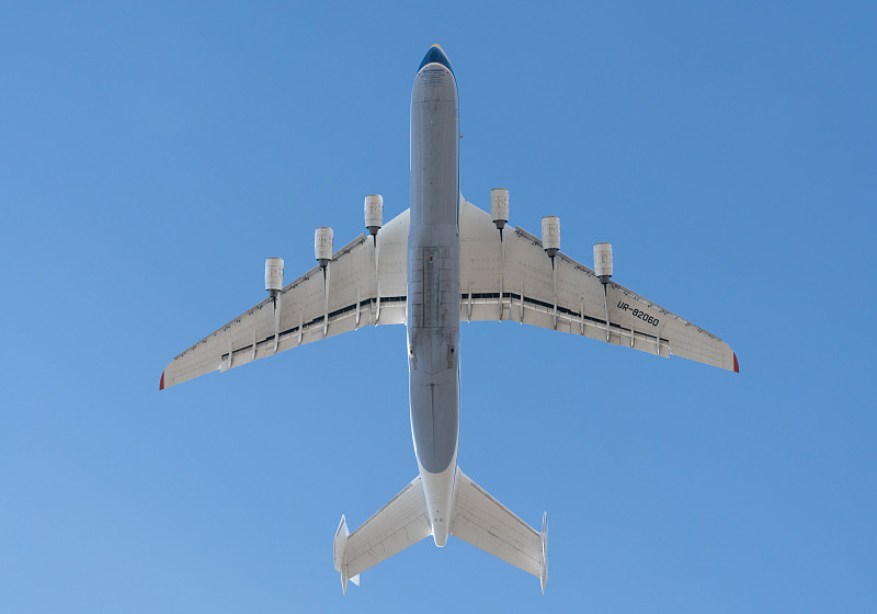 上海传统节日灯笼采用标准空运7天配送到澳大利亚吉朗