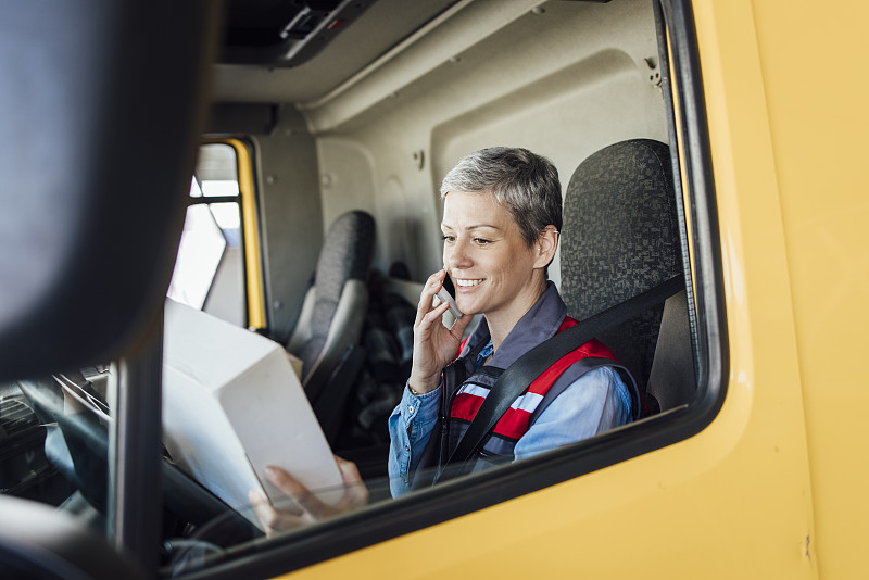 文具借用中国基隆多式联运安全送达澳洲兰瑟斯顿(Launceston)