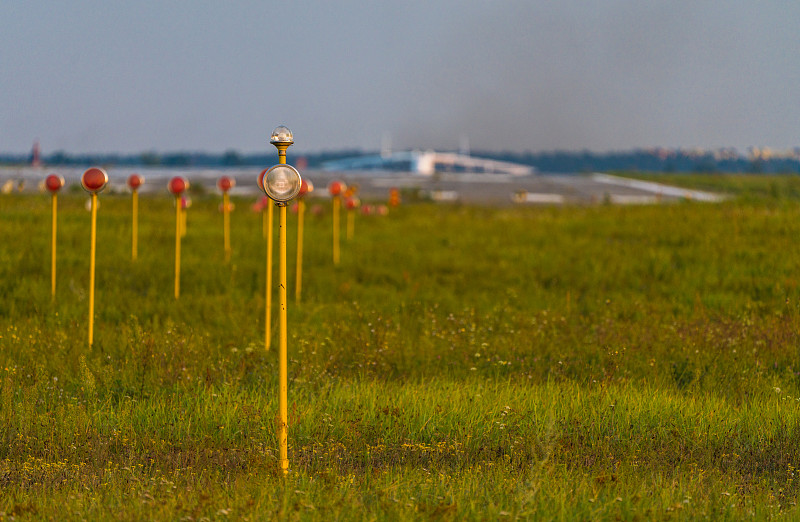 中国长沙至澳大利亚昂斯洛的老虎钳使用空运9天送达