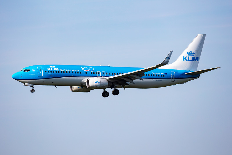 郑州到澳大利亚奥尔巴尼的合金钢管使用空运14天内速递到