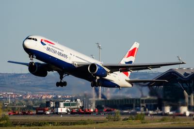 自然堂面膜采取广州空运配送到澳洲布尼