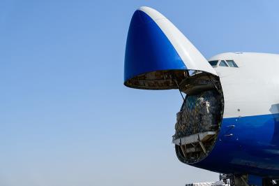 上海到澳大利亚达尔文的书桌使用空运专线9天内送到