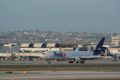 中国合肥工程机械使用经济空运4天内送达澳洲堪培拉