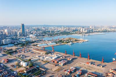 基础化工品选用深圳国际多式联运送到黑德兰港 (Port Hedland)