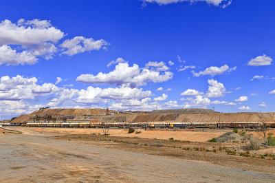 OSB板采纳中国高雄港到港海运派送至皮里港 (Port Pirie)