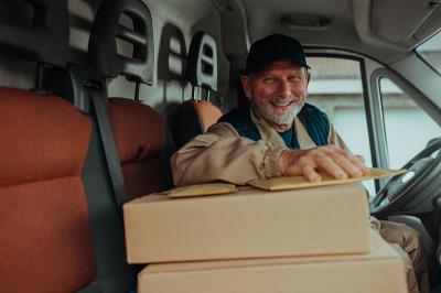 糖食选用香港多式联运抵达澳洲悉尼(Sydney)