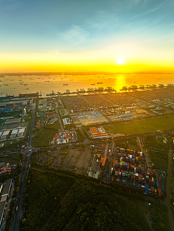 全球五大集装箱港口排行榜出炉