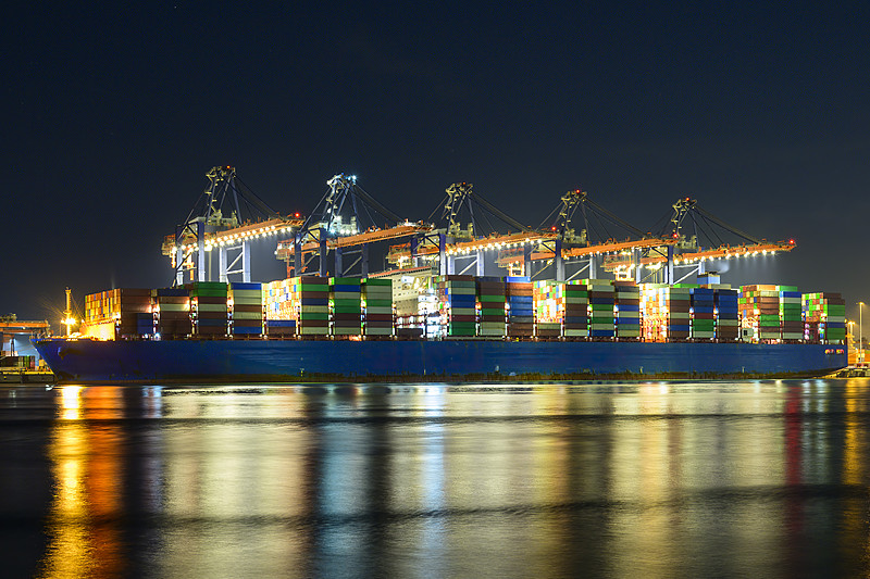 潮涌闽东 港通五洲——宁德港口亿吨大港发展纪实