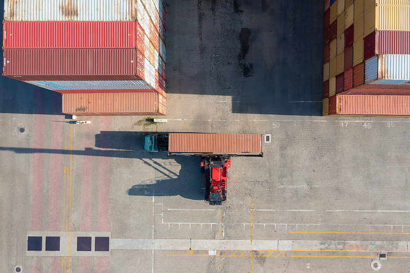 重磅！美国对中国和越南多种产品加征540%关税