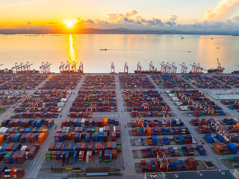 8月，美国集装箱货物进口量同比增长1.6%