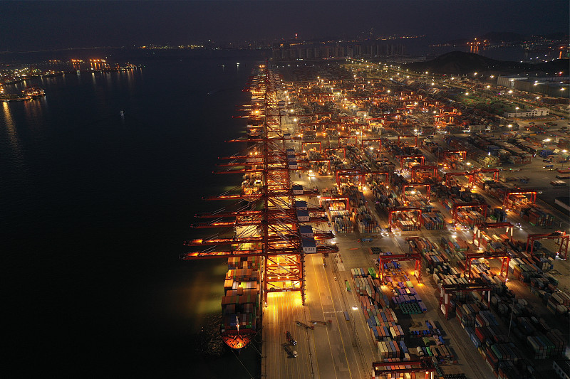 快递业加速迈向智能化