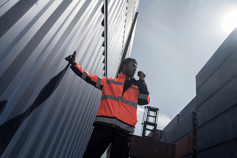 中越班列牵手中亚班列 亚蓉欧大通道再添新动脉