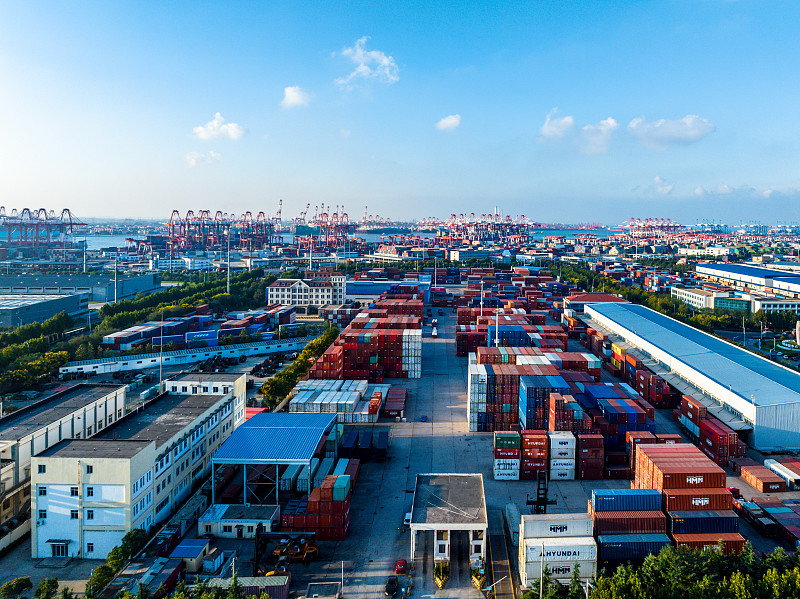 三季度中欧班列开行量增111% “钢铁驼队”激活湘品出海新动能 三季度中欧班列开行量增111% “钢铁驼队”激活湘品出海新动能