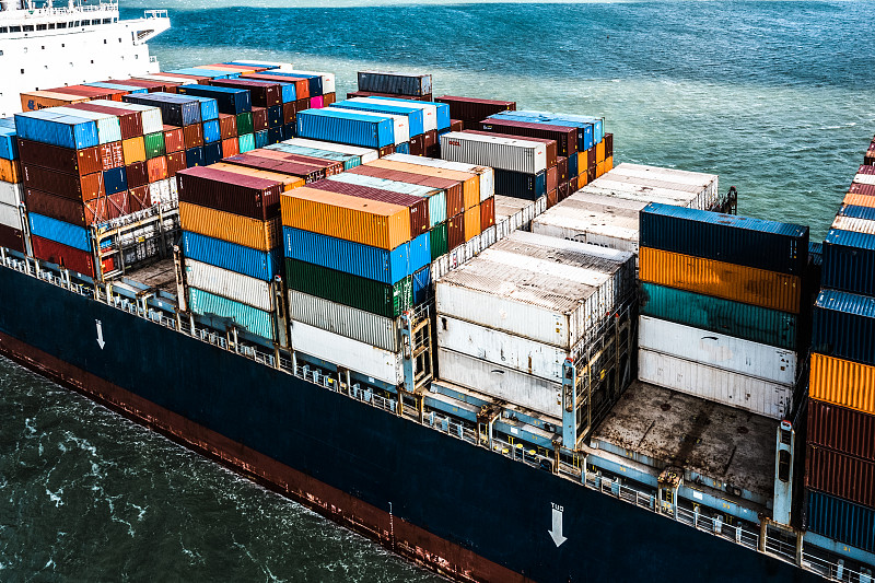 利润总体下滑!集装箱班轮公司准备迎接严冬 利润总体下滑!集装箱班轮公司准备迎接严冬