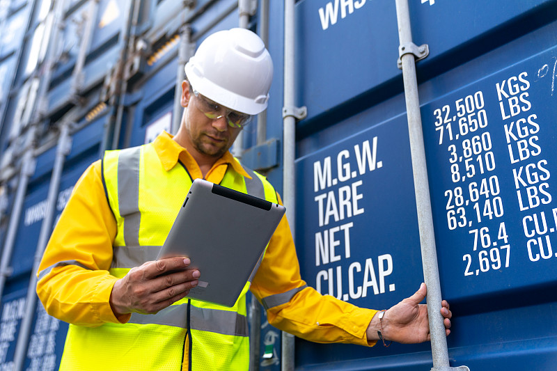 中欧班列开行五年发运货物超8.5万标箱 中欧班列开行五年发运货物超8.5万标箱