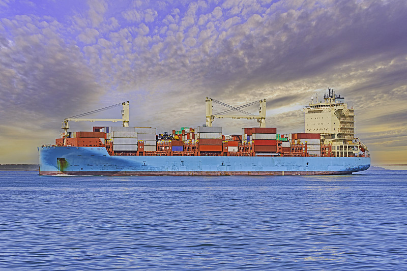 长兴港务入选浙江首家零碳码头试点单位