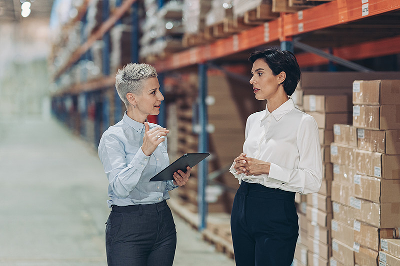 长荣海运采用Orbcomm的智能干货箱技术