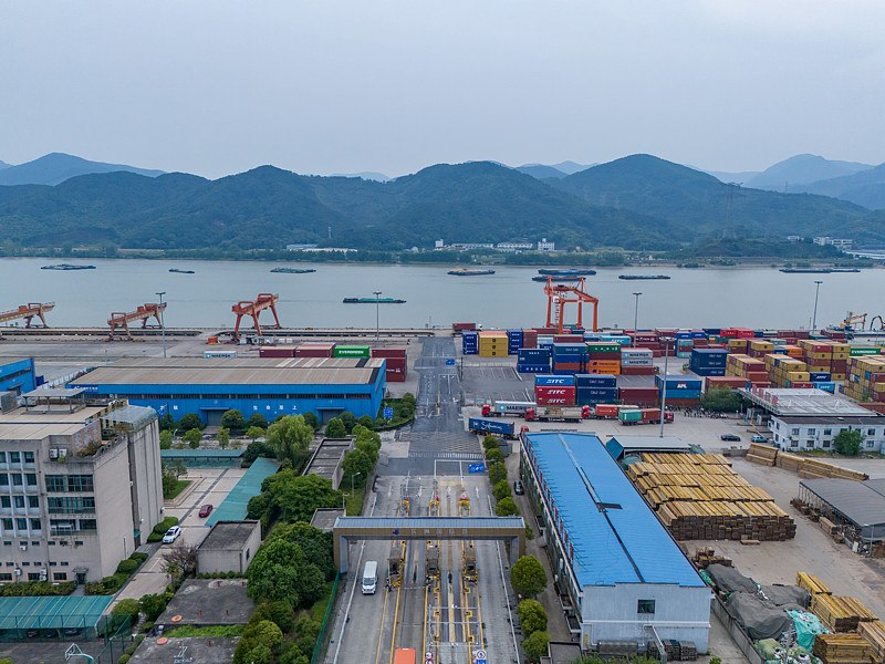 Noatum、Hafeet Rail将推出阿联酋-阿曼货运服务