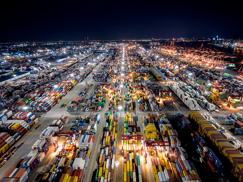 海南自贸港封关 琼州海峡客货运量呈增长态势