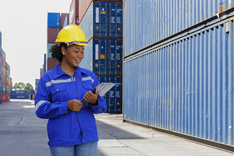 今年前11个月海南全岛空港口岸进出境飞机同比增长25.2%