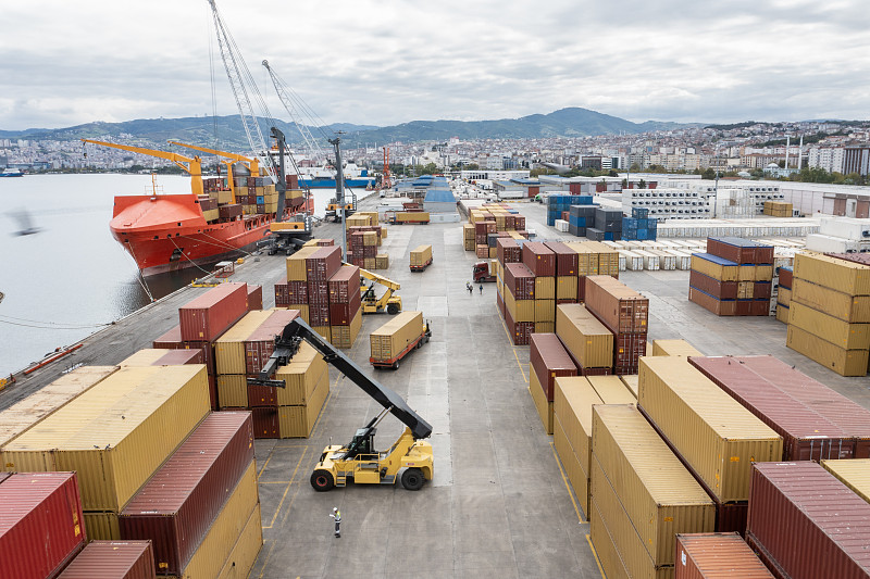 货量激增！奥胡斯港打破集装箱记录