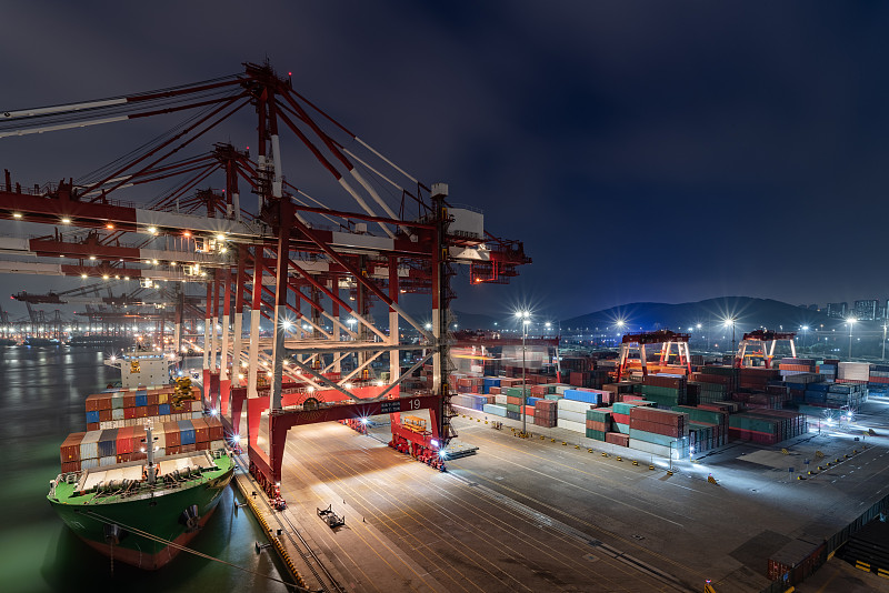 集运市场价格持续攀升 航运上市公司开辟新航线抢先机