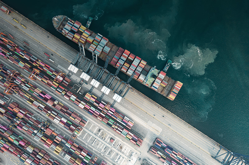 阿联酋航空上半年货运量增加，但收益率下降