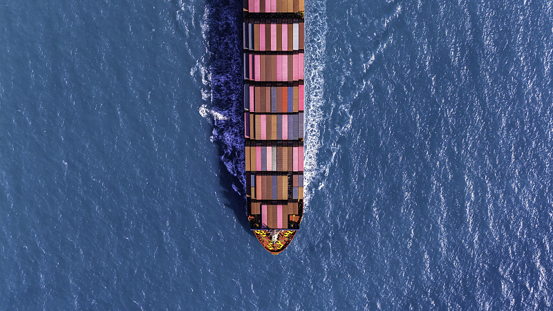 国际海运洛杉矶港6月货运量缘何激增？（关税战成幕后推手）