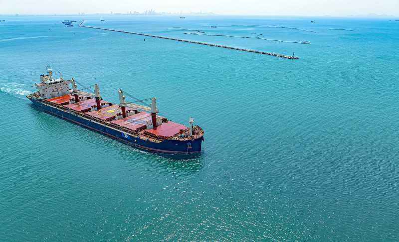 美国主要进口门户——洛杉矶港集装箱吞吐量逼近1000万标准箱！