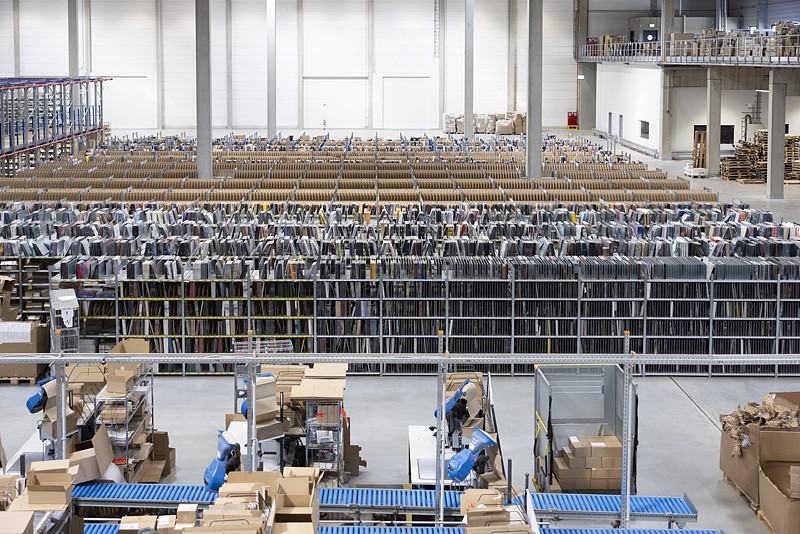 中国要求掌控40个港口运营权？报道称：北京寻求在巴拿马运河等全球港口出售中获得控股股权！