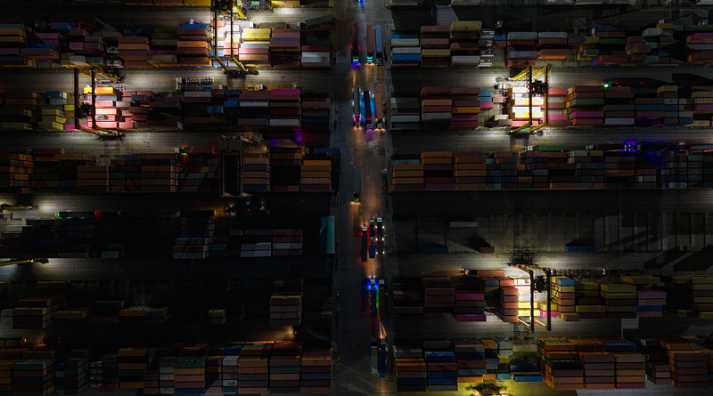 今年青岛上合示范区中欧班列线路货品实现“双突破” 今年青岛上合示范区中欧班列线路货品实现“双突破”