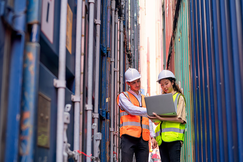 1至11月国家铁路货物发送量稳定增长