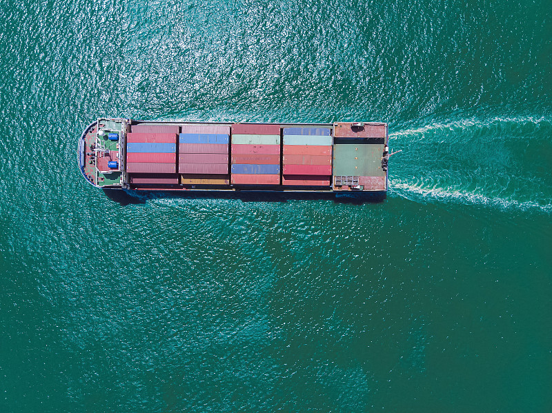 1—8月交通运输经济运行总体平稳 港口外贸集装箱吞吐量增长较快