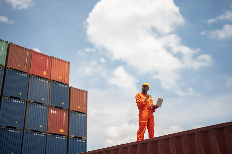 贵州首个自动化码头——瓮安港云中港区开港