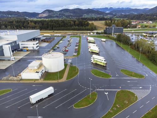 山东港口2025年实现19亿吨、4700万标准箱“双超越”