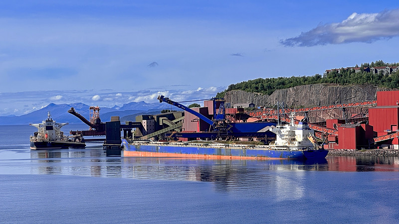 买单报关多少钱一票？