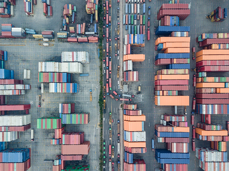 货代费用中 BAF、DDC 分别指什么？