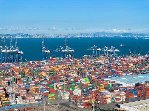 海运进出口改港怎么办？从流程到费用全知晓