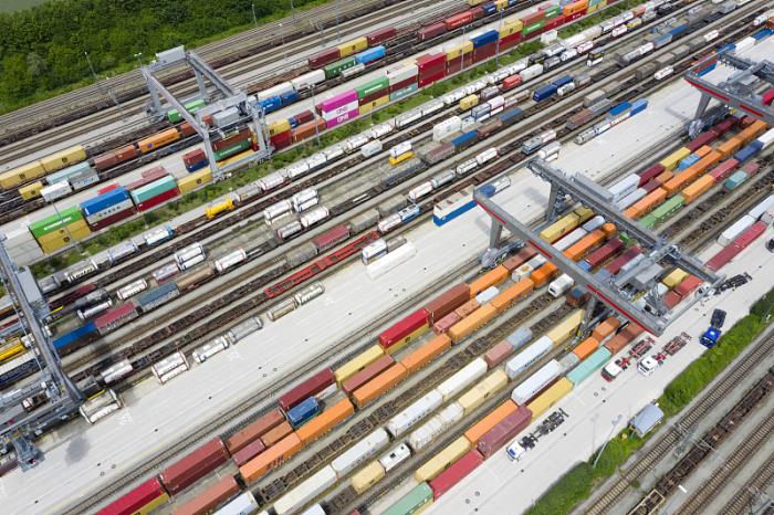 深圳鹏卓物流有限公司一些文字资料