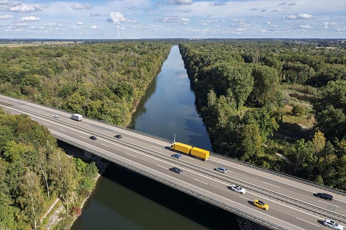 深圳金明达物流有限公司对应文字资料
